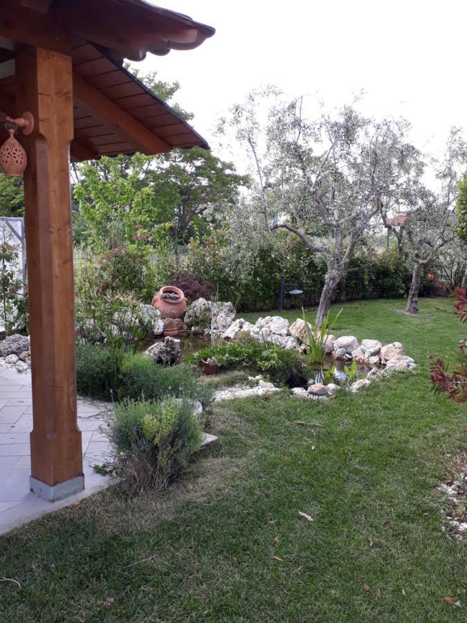 B&B A Casa Di Zia Luisa Venticano Buitenkant foto
