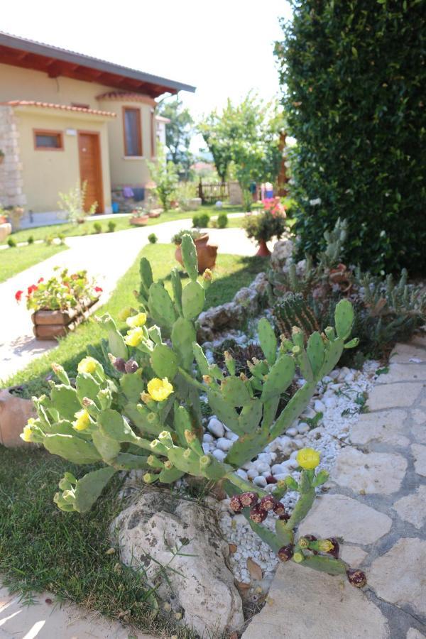 B&B A Casa Di Zia Luisa Venticano Buitenkant foto